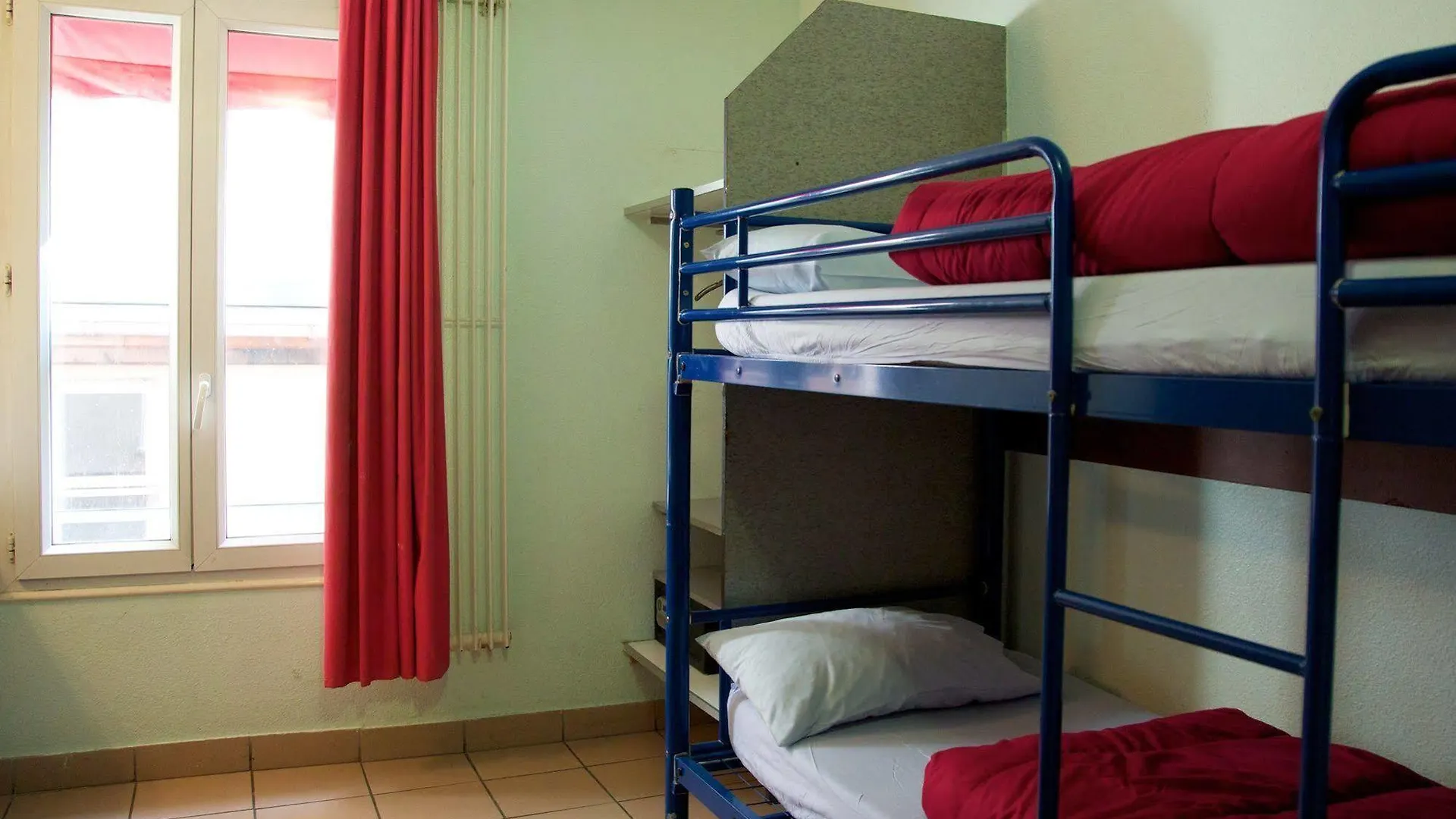 Hostel Internationale Des Jeunes Paris