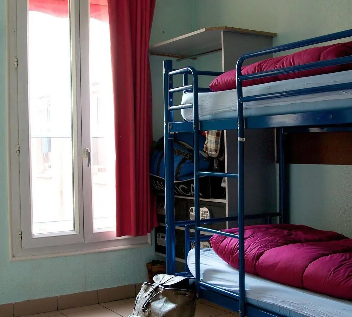 Internationale Des Jeunes Ostello *